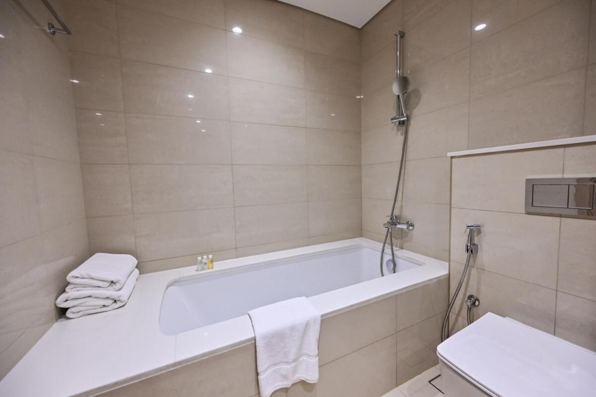 Apartment 2bedroom Burj Royale Full Burj View 2 Minutes To Mall Dubai