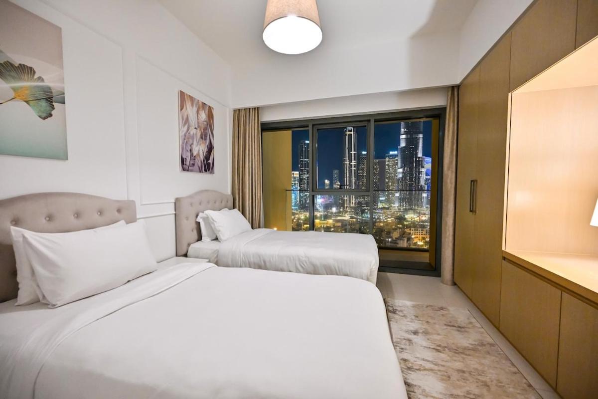 Apartment 2bedroom Burj Royale Full Burj View 2 Minutes To Mall